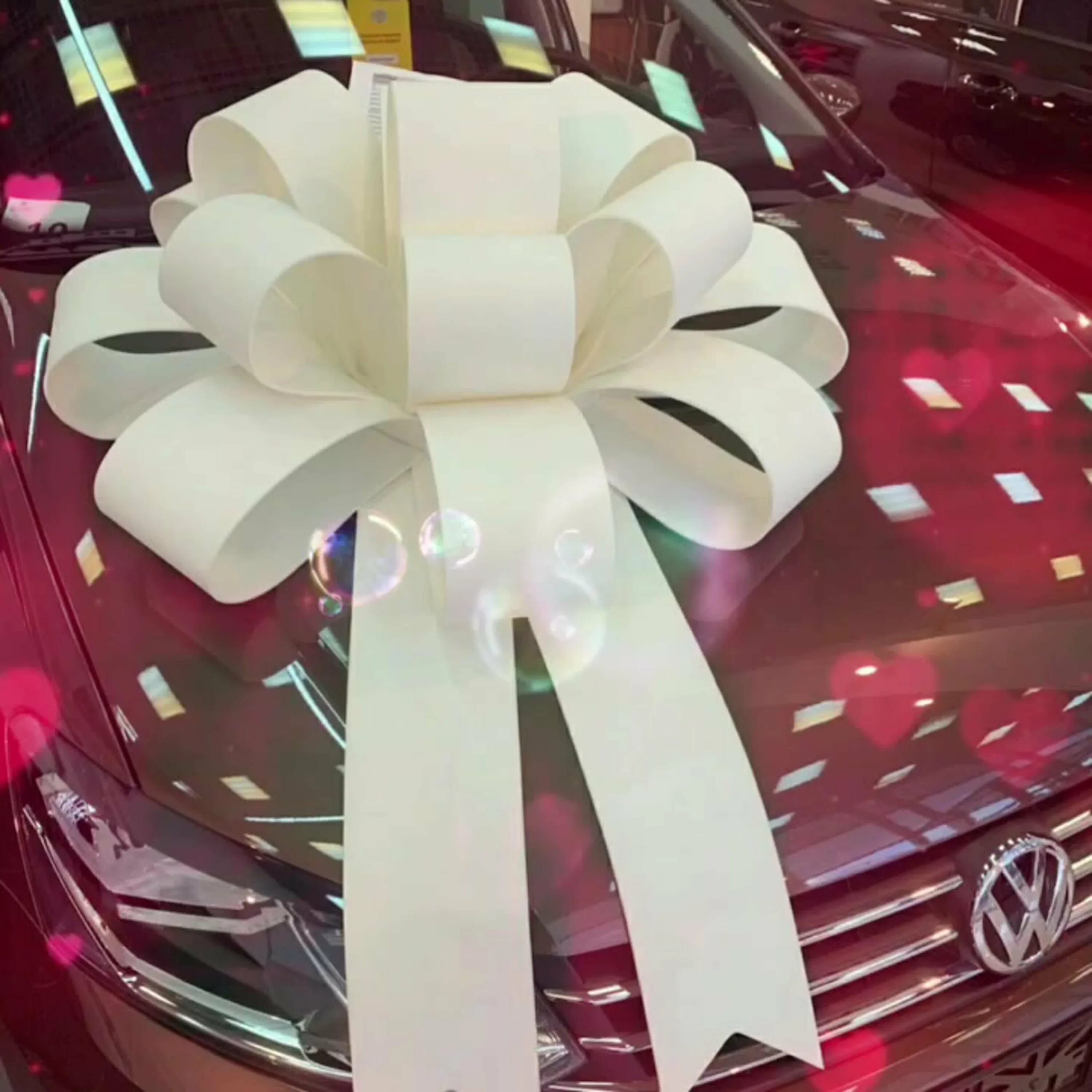 Подарочный бант на машину. Подарочный бант на машину. Как сделать огромный бант. Огромный бант на машину. Бант на машину пластиковый.