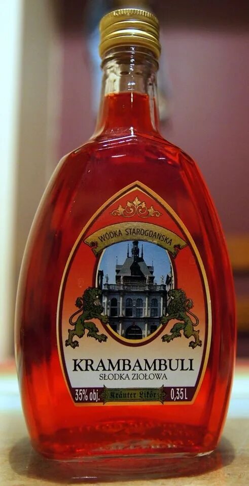 Белорусская настойка купить. Настойка Крамбамбуля. Белорусская настойка. Крамбамбуля напиток. Немецкий ликер Крамбамбули.