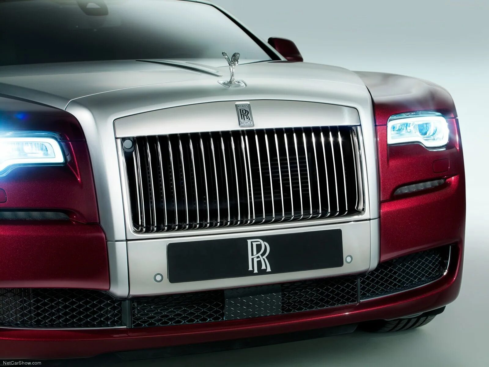 Rolls royce phantom 7. Rolls royce 2021. Роллс ройс 2015. Фирма ройс. Фирма ройс.