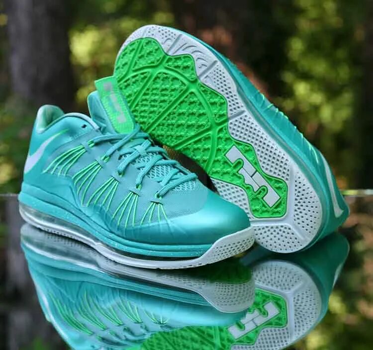 Лимитированные найки. Nike LEBRON 10. Nike LEBRON 10 Low. Nike кроссовки LEBRON 10. Nike LEBRON 10 Low Easter.