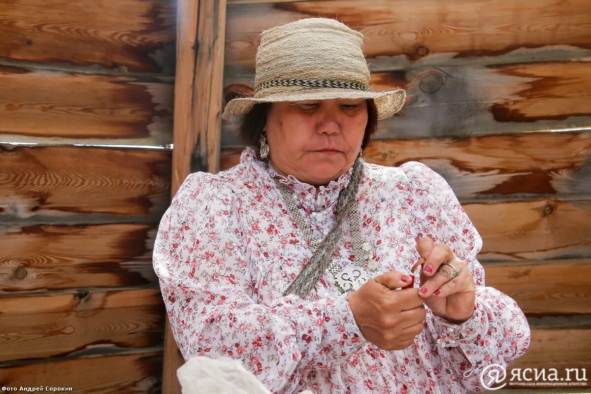 Бывший целитель. Народная целительница. народный целитель. народный знахарь. народные знахари и целители.