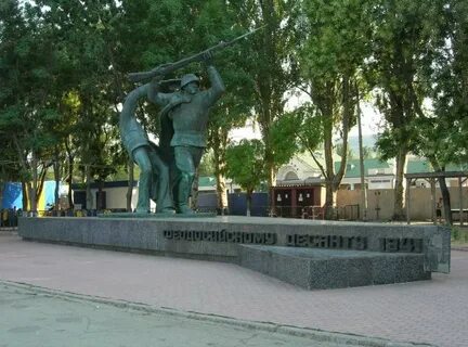 Памятник мемориал феодосийскому десанту 1941 года