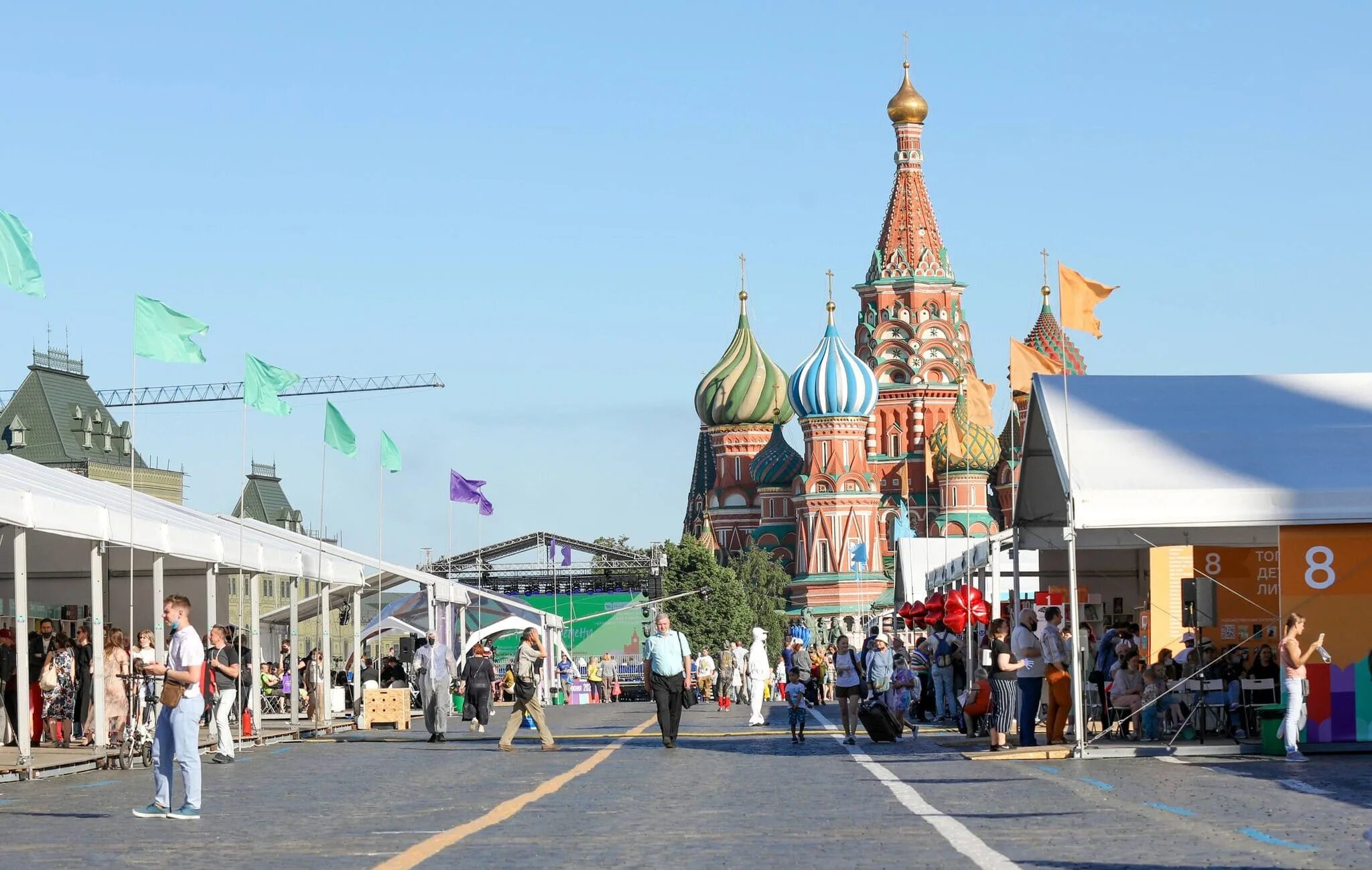 Московская площадь фестиваль. Фестиваль на площади. Книжная ярмарка на красной площади. Цветочный джем москва 2023. Книжный фестиваль красная площадь.