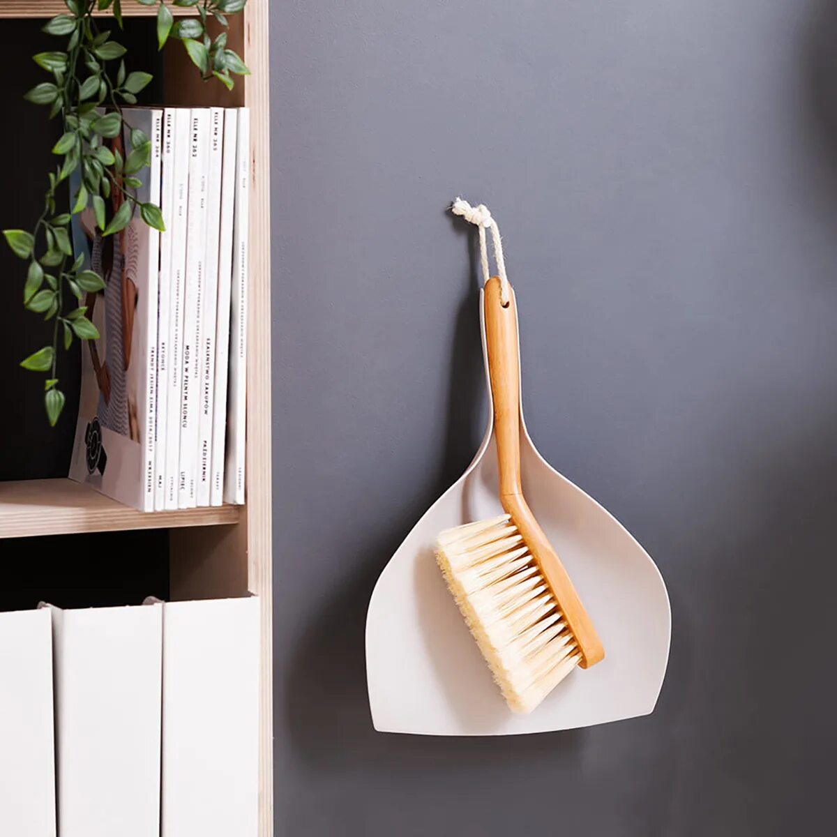 Набор york. Щетка+совок эко натурал. щетка york eco natural y050280. щетка и совок eco natural. щетка-сметка с совком.