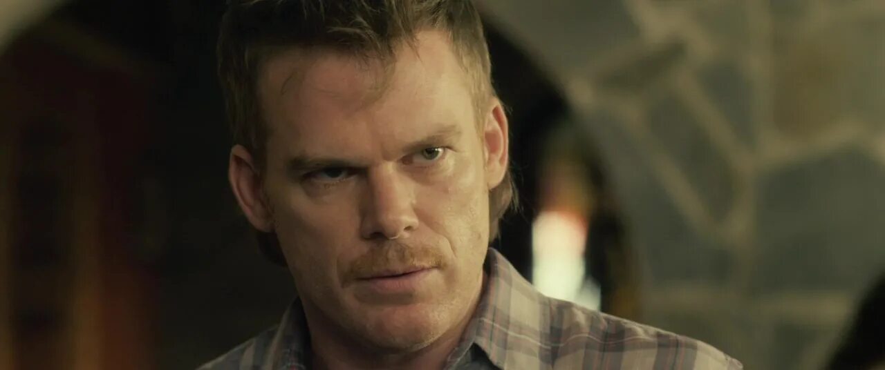 Холод в июле кадры. Холод в июле 2014. Холод в июле постер. Давайте поохотимся фильм 2014. Холод в июле фильм конец.