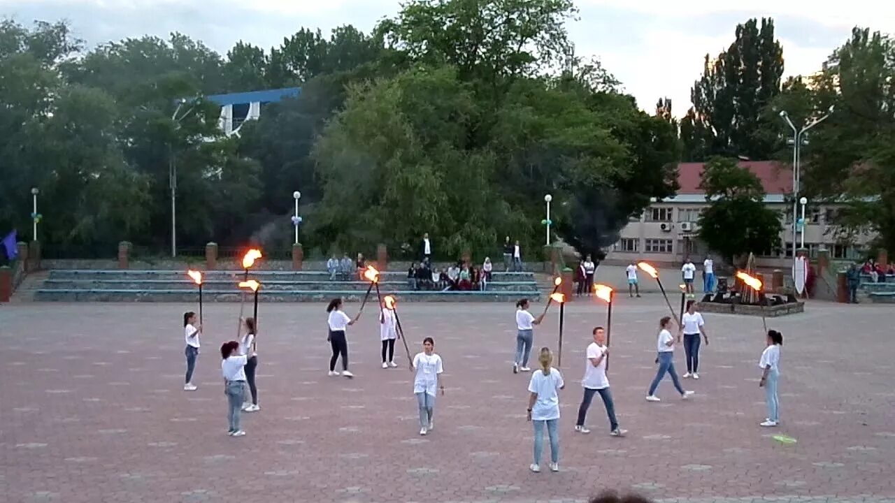 Лагерь парус чита. Лагерь Парус Барнаул. Лагерь Парус Шарыпово. Детский лагерь Парус Шарыпово. Лагерь Парус Лазурное.