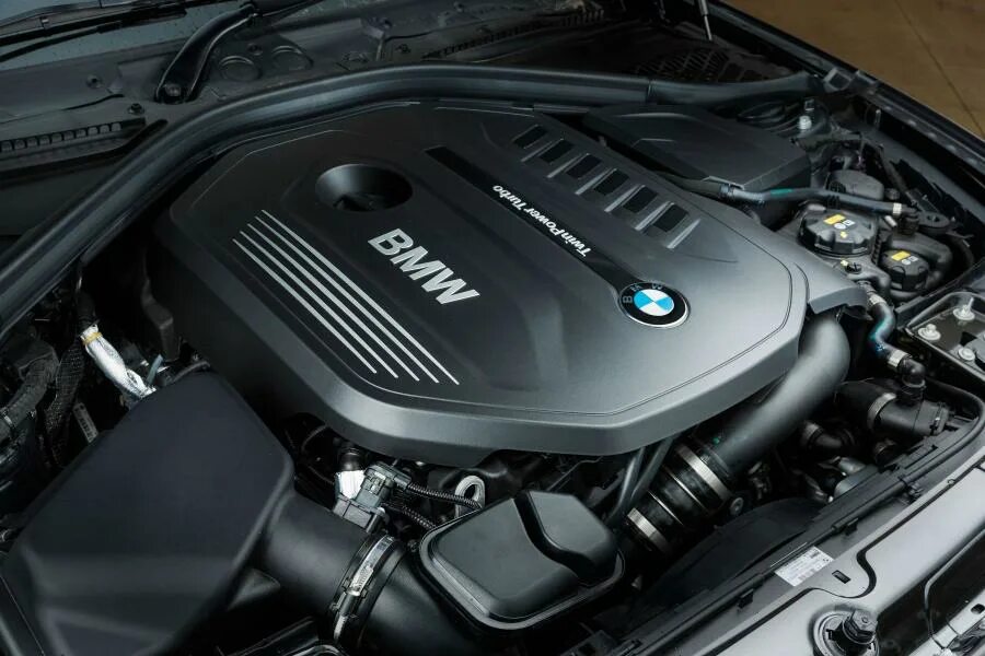 4 двигатель. Bmw 740 мотор. Bmw 4 моторы. 4 2008 г. Мотор бмв 19 4e 1.