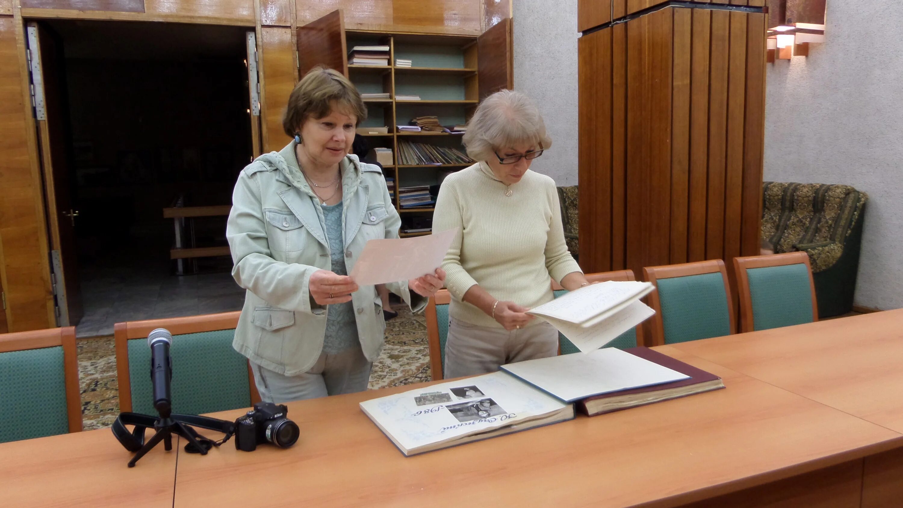 работа в протвино свежие. писатели города протвино.