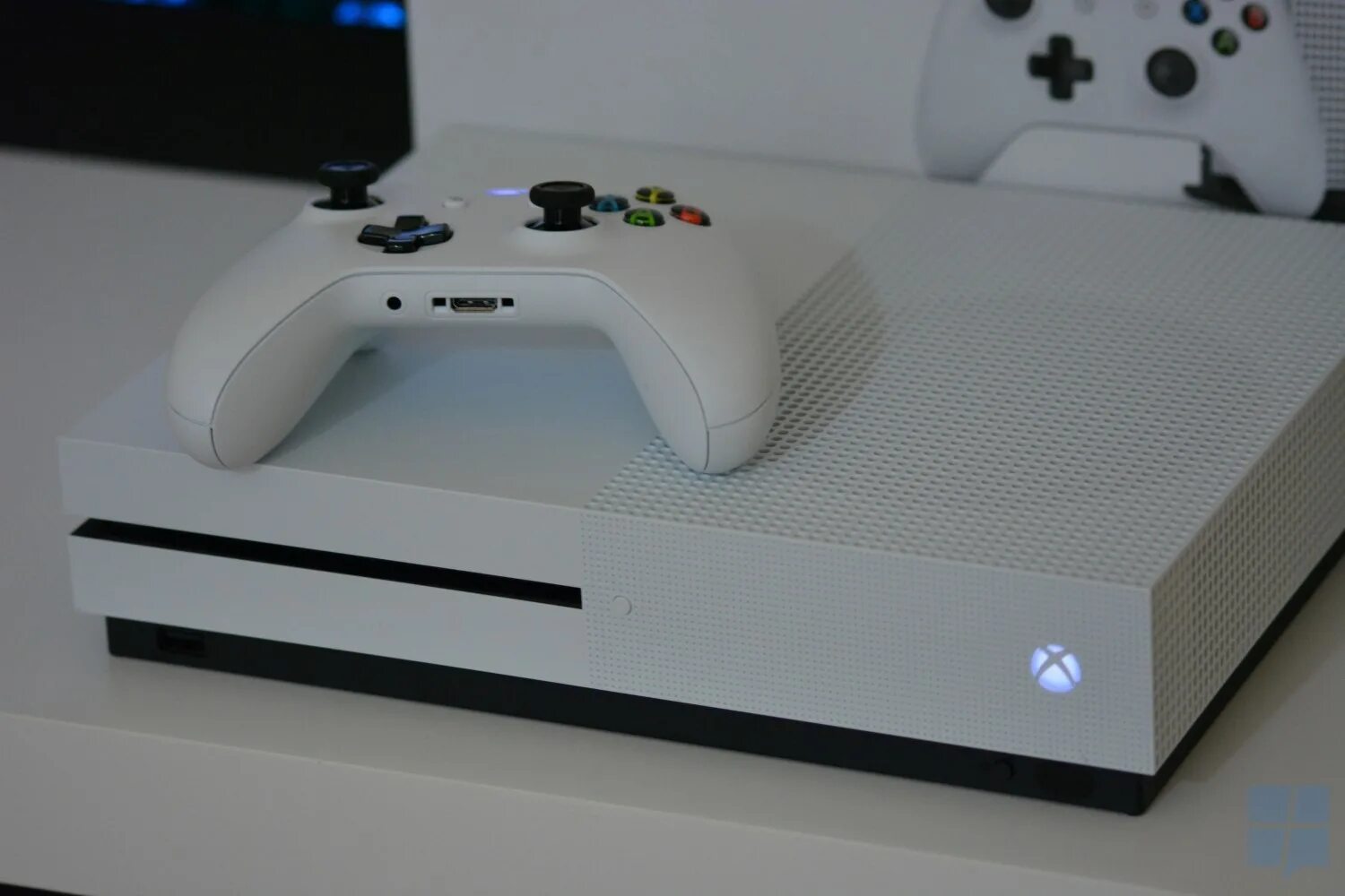 Xbox one s. Xbox one s 500gb. Xbox 1s. Xbox one s белый. Xbox one s 1