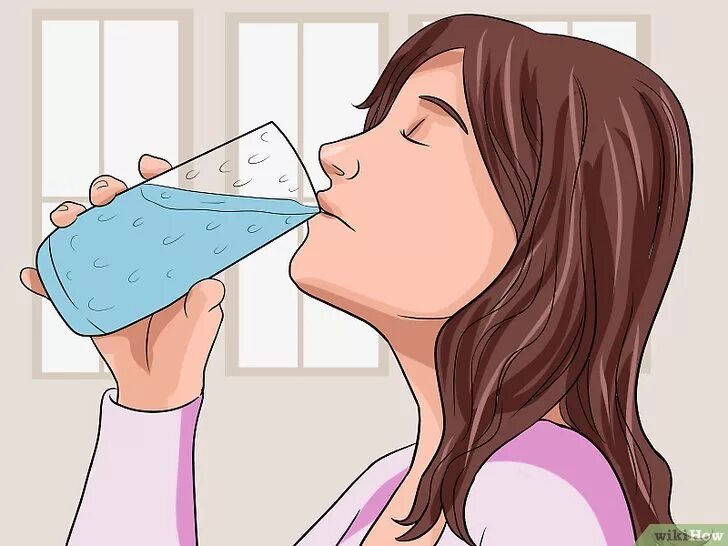 Прополоскать рот водой. Обильное питье. Больной пьет воду. Питье пациента. Пациент пьет воду.