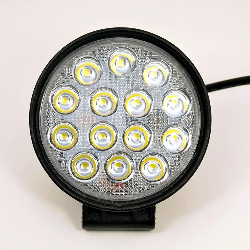 Светодиодная фара alo-d1-lo-p4e4. Светодиодные фары екатеринбурге. Led 12/24v 108x108ммx20mm 11,5w 16 cree чипа 3030. Светодиодные фары екатеринбурге. Светодиодные фары екатеринбурге.