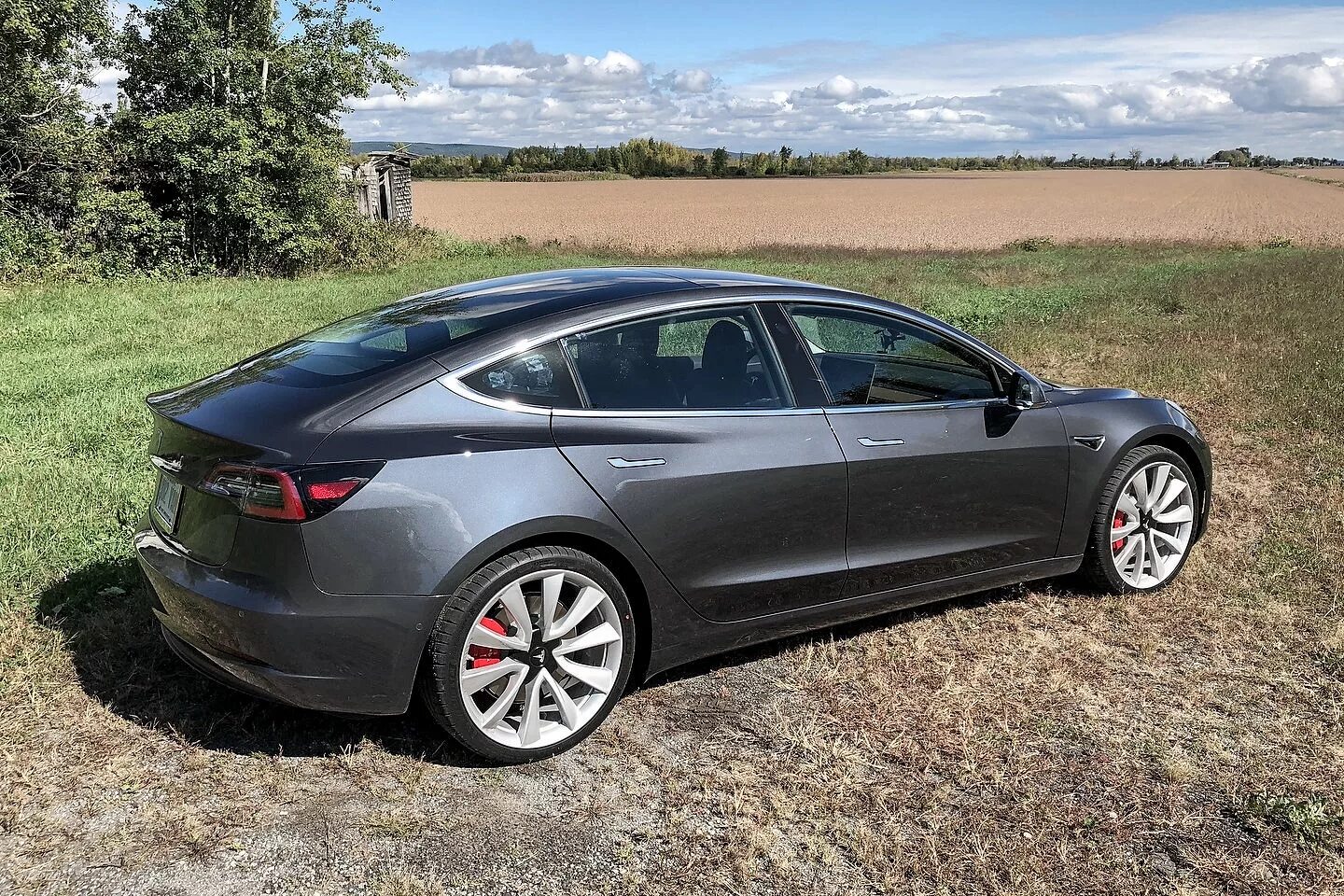 Tesla 3 performance. Тесла 3 перфоманс. tesla model 3. тесла model 3 performance. тесла модел 3 перформанс 2025.