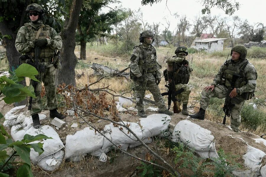 Спецоперации на Украине. Украинские войска. Российские военные. Военная операция.