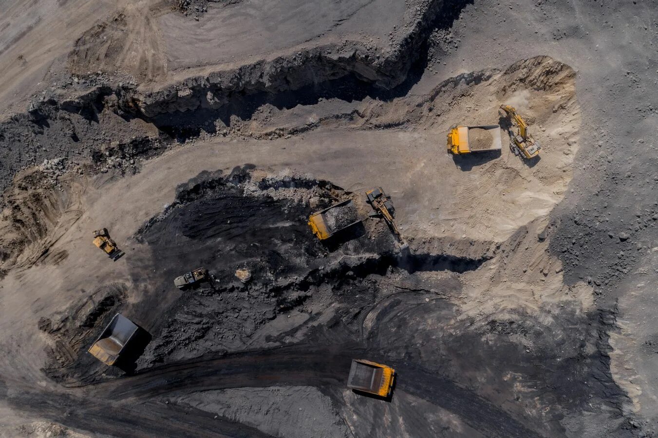 Эльгинское месторождение отзывы работников. Эльгауголь улак. Нерюнгри эльгинское месторождение. Месторождение улак эльга. Нерюнгри эльгинское месторождение.