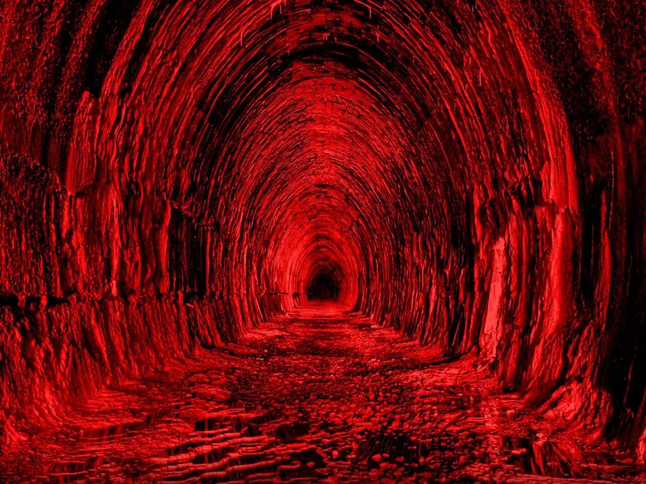 Преисподня что это. Страшный туннель. красный тоннель. кровавый туннель. преисподняя ад.