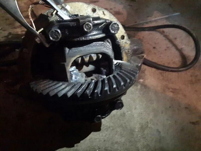 77 на ниву. 43. Задний редуктор 4. Редуктор 2скц-4. Редуктор 4.