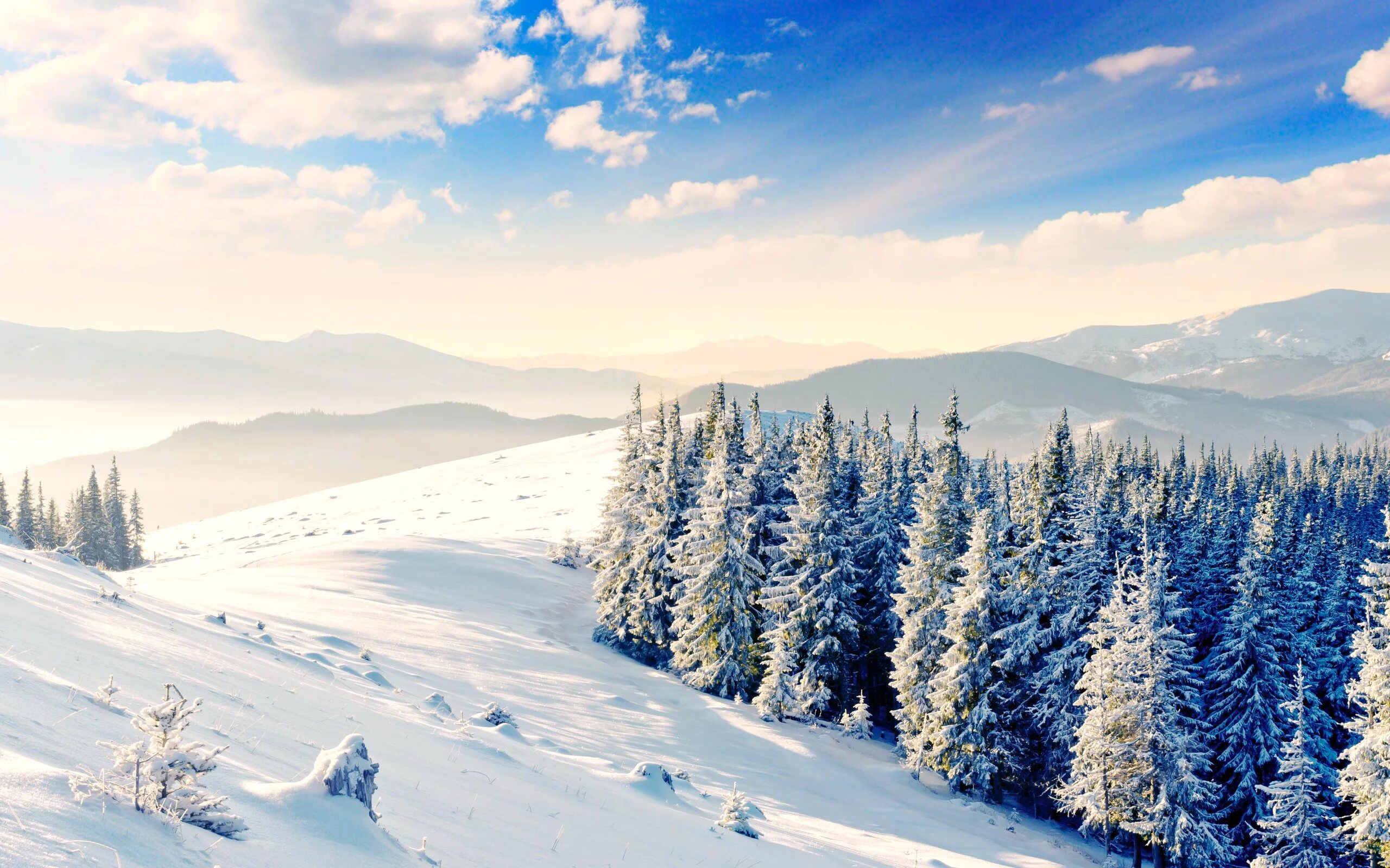 Снежный пейзаж. Зимняя природа. Снежный пейзаж. Зимние обои. Горы зима.