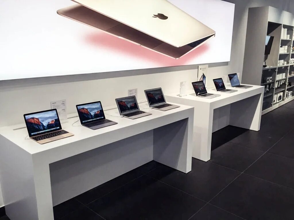 Магазин техники apple нижний новгород. Рестор Apple. Магазин Apple в Екатеринбурге. Эппл в ЕКБ. Re stor Аура Ярославль.