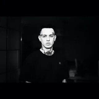 Скруджи мало