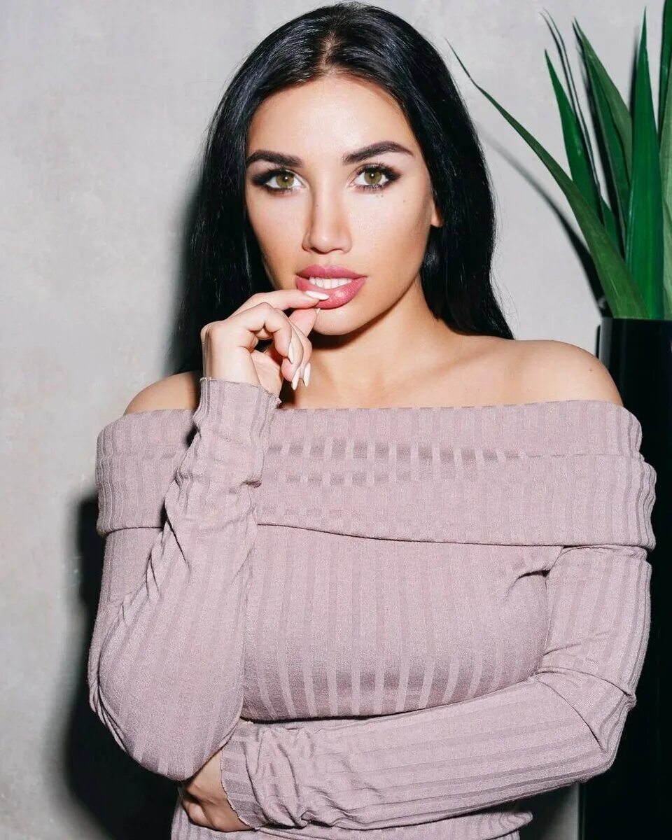 Alina crijanovscaia. Alina crijanovscaia. Alina crijanovscaia. Alina crijanovscaia. Крыжановская красноярск.
