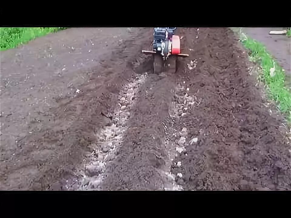 Как сажать картошку после трактора