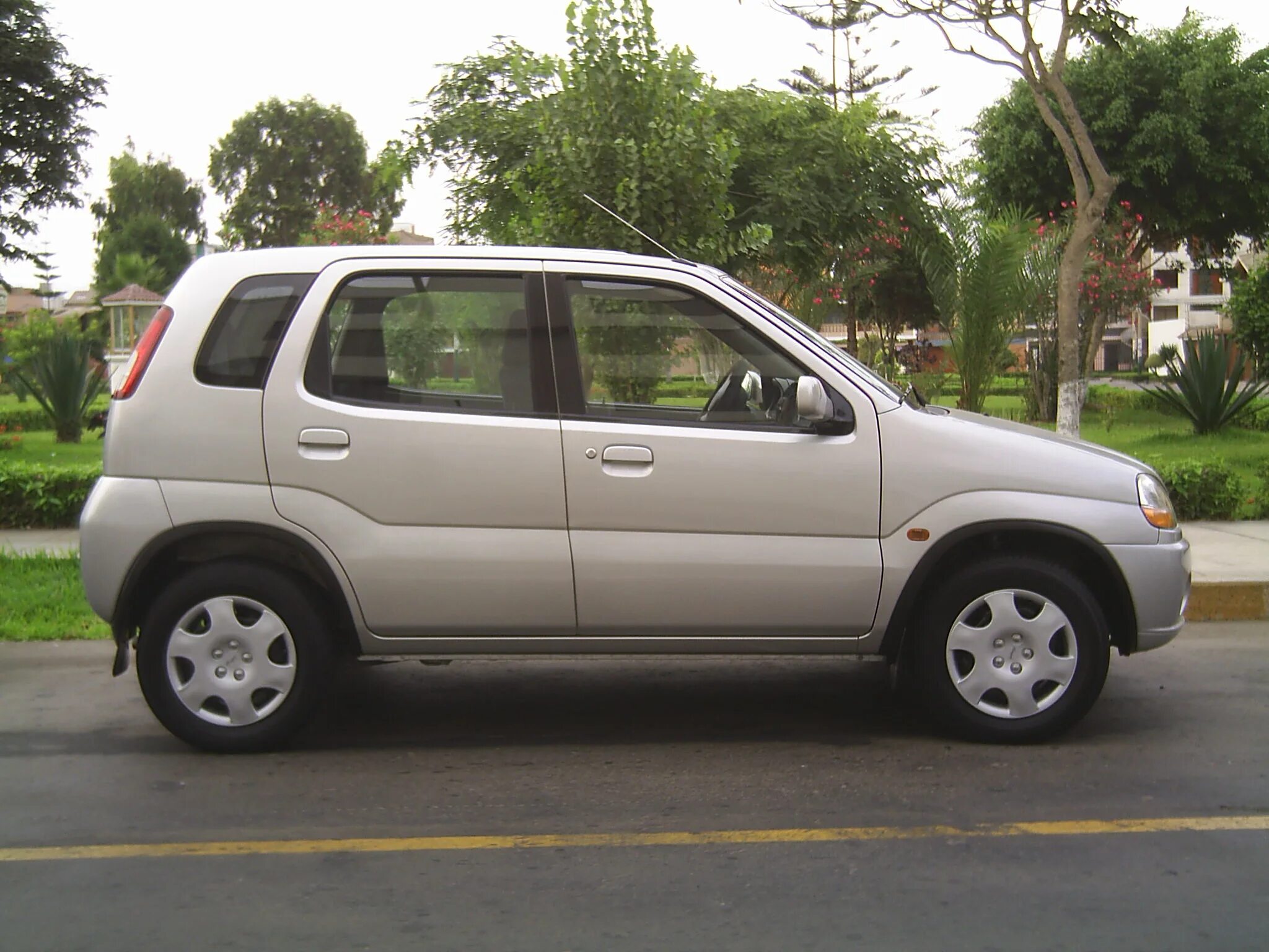 Swift 2000. Suzuki swift 2001. suzuki свифт 2001. сузуки свифт 2000. сузуки свифт 2001 года.