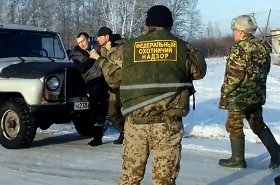 нагрудный знак егеря. нагрудный знак охотоведа. нагрудный знак. значок нагрудный. значок егеря нагрудный.