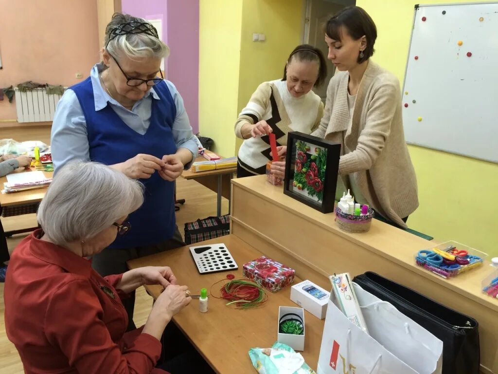 Работа в вао пенсионерам