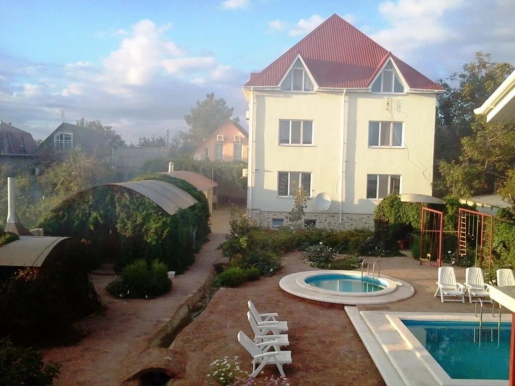 Гостевой дом олимпия благовещенская. Гостевой дом олимпия благовещенская. Благовещенская олимпия. Олимпия благовещенская. Альфа дом благовещенская.