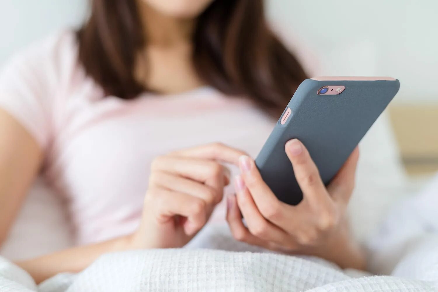 Phone bed