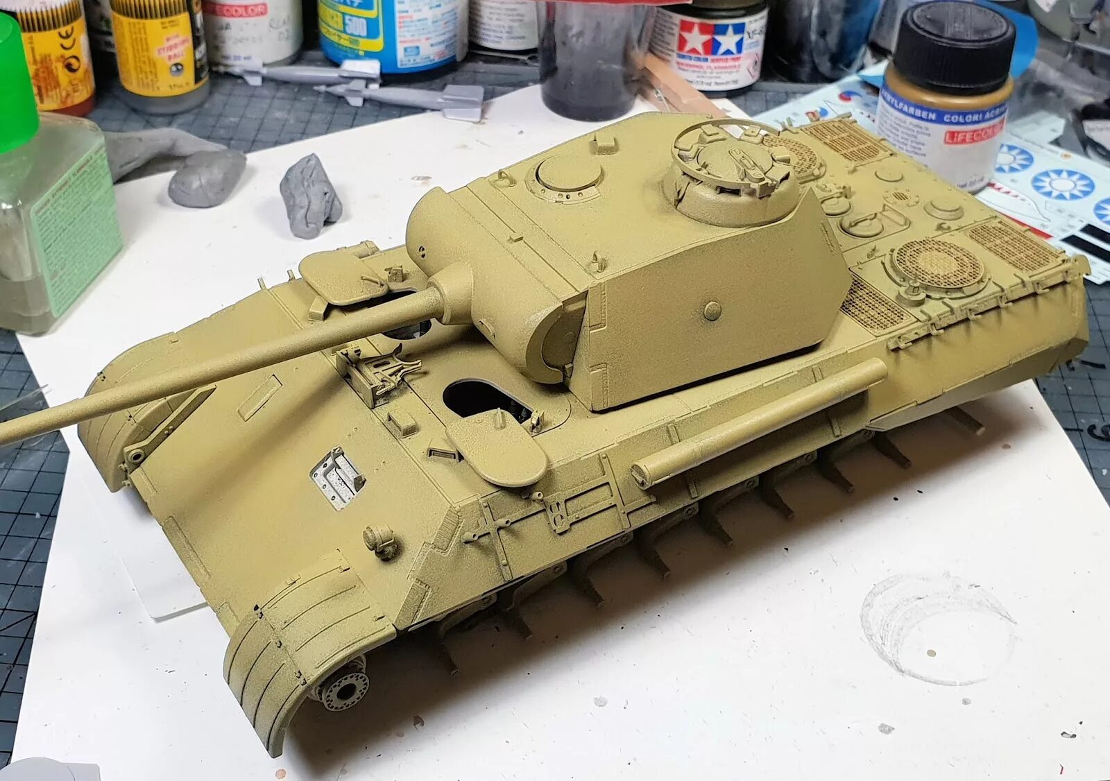 Takom tiger. Panther takom. takom panther d. panther ausf.g early production with zimmerit takom арт. 2134. panther g takom сборка.