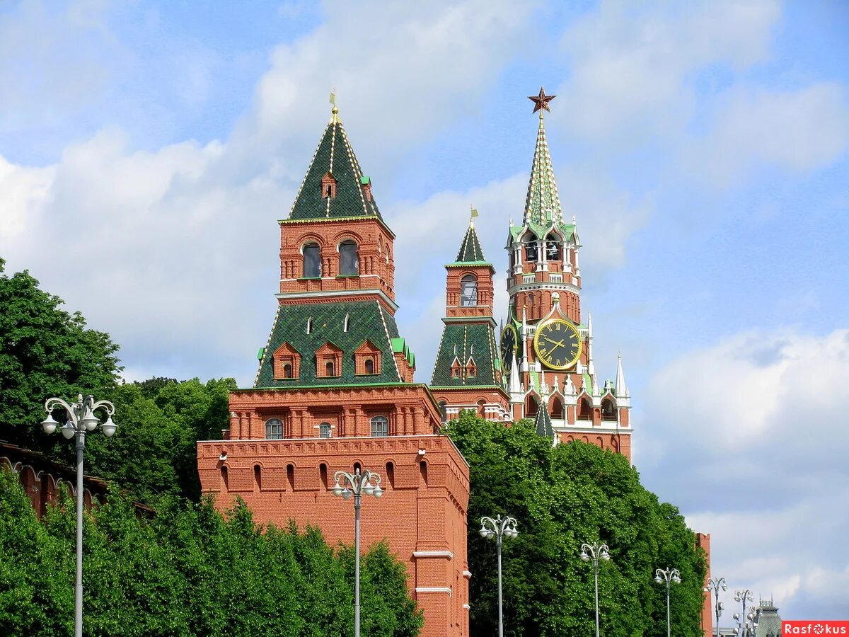 Башни Московского Кремля. Кремлёвские башни в Москве. Башни Московского Кремля фото. 9 Башня Кремля. Какая из башен кремля самая большая