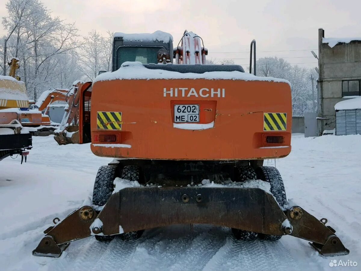 Номер экскаватора. Hitachi 160. экскаватор хитачи 160. монитор с обозначениями контрольных ламп экскаватор хитачи zx200. где мини экскаватор хитачи zx33u выбит номер.