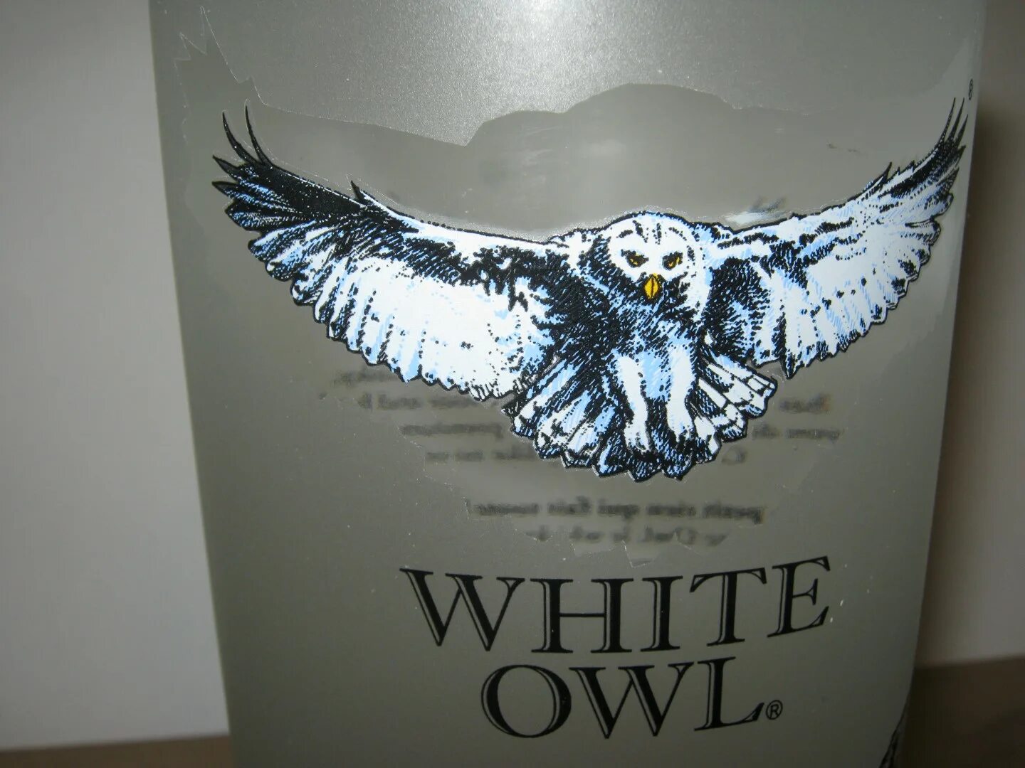 White Owl виски. Вино с совой. Сова на этикетке