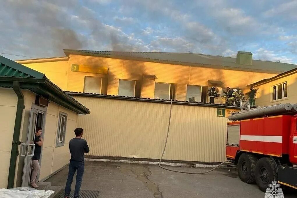 Возгорание на заводе в башкирии