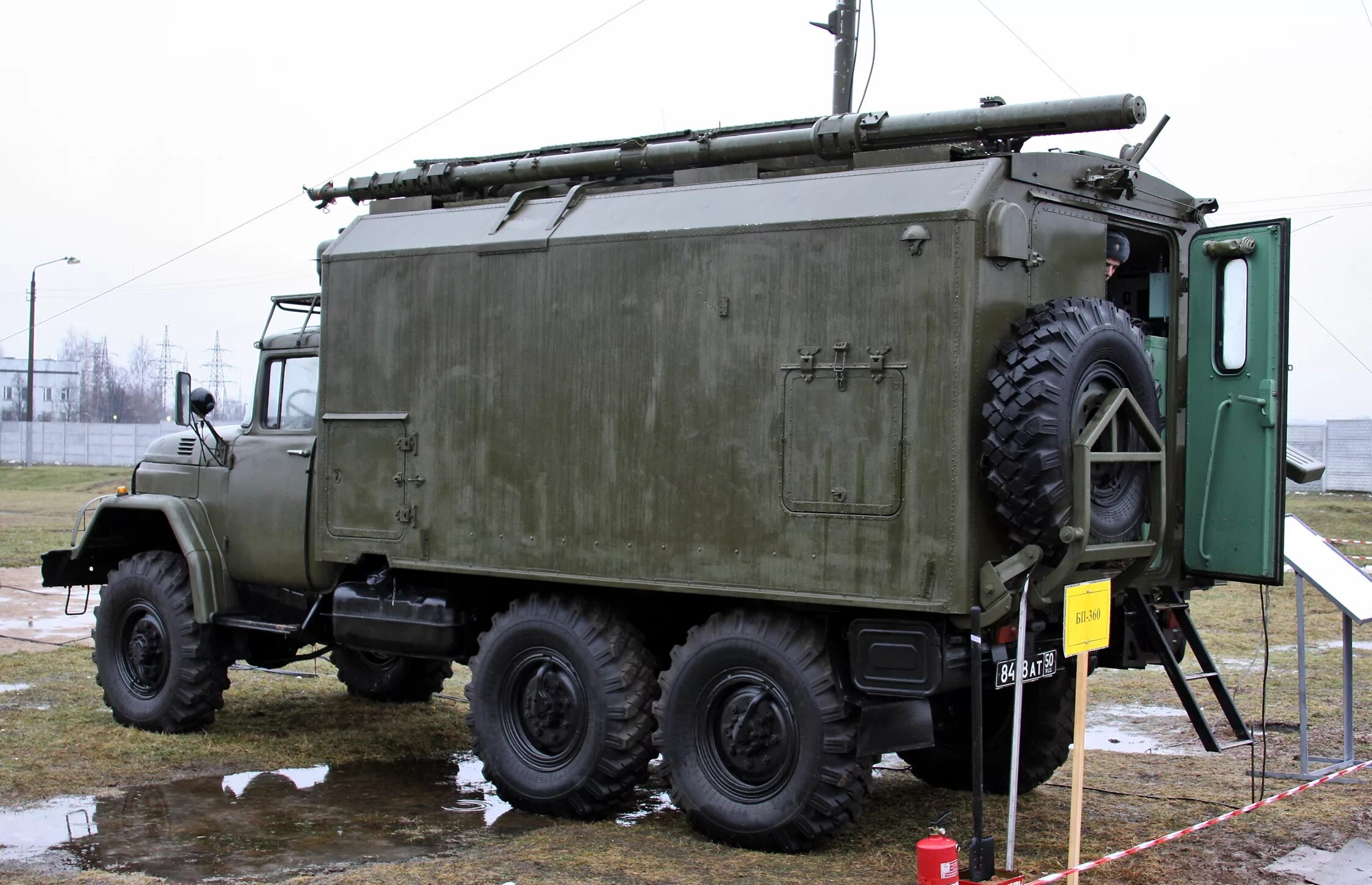 Р-409 ЗИЛ 131. Радиорелейная станция р 409 на ЗИЛ 131. Р-419 радиорелейная станция. Кунг связи на ЗИЛ 131.