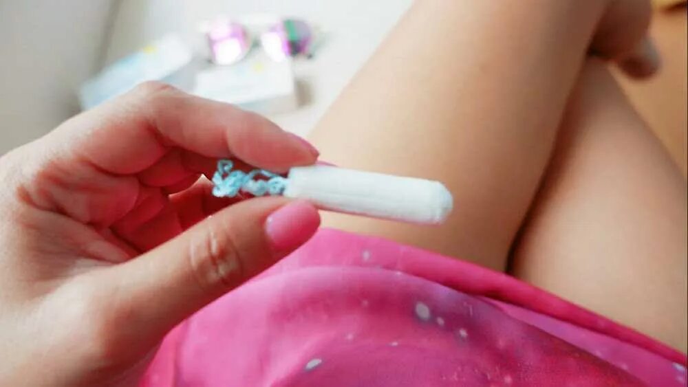Как правильно пользоваться тампонами фото Görünce Sadece Kadınların Anlam Verebileceği 13 Nesne