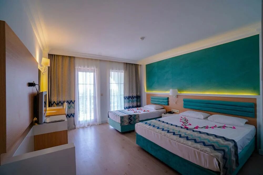 Euphoria barbaross beach resort 5
