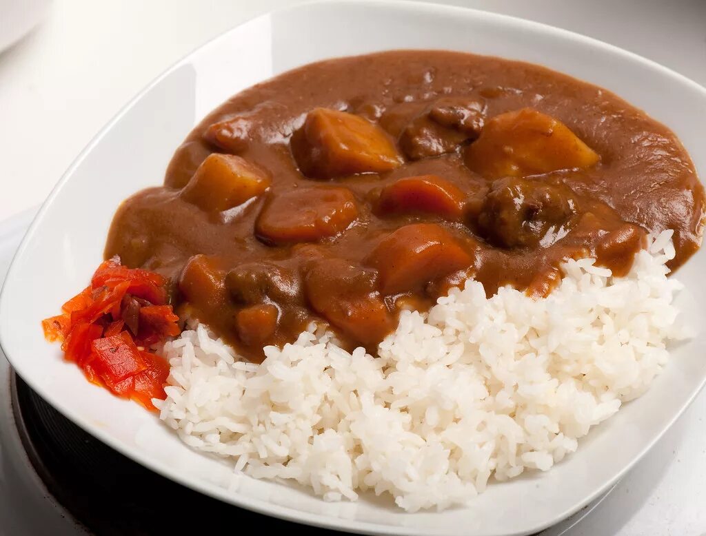 Карри с рисом. Карэ Райс. Японское карри с рисом. Карри блюдо Япония. Мясо к рису