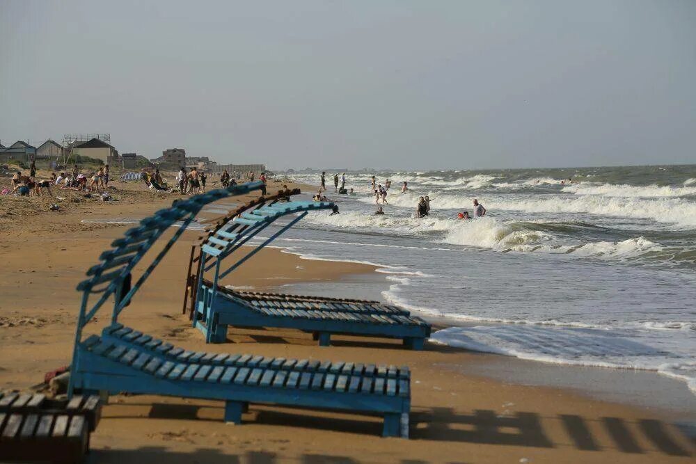 Каспийское море каспийск отзывы. Курорты дагестана на каспийском море. махачкала курорты каспийского моря. астрахань каспийское море пляж. каспийск санаторий дагестан.