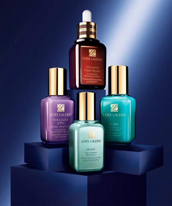 Эсте лаудер компаниз. Estee lauder. Estee lauder estee. Эсте лаудер компаниз. Бьюти бокс эсте лаудер 2023.