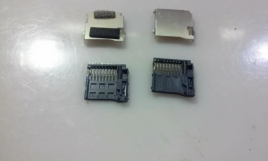 Восстановление данных с microsd. Слот microsd k17u. нокиа 6233 слот для микро сд. слот микро sd на санта фе 4. ds-i458 слот для microsd.