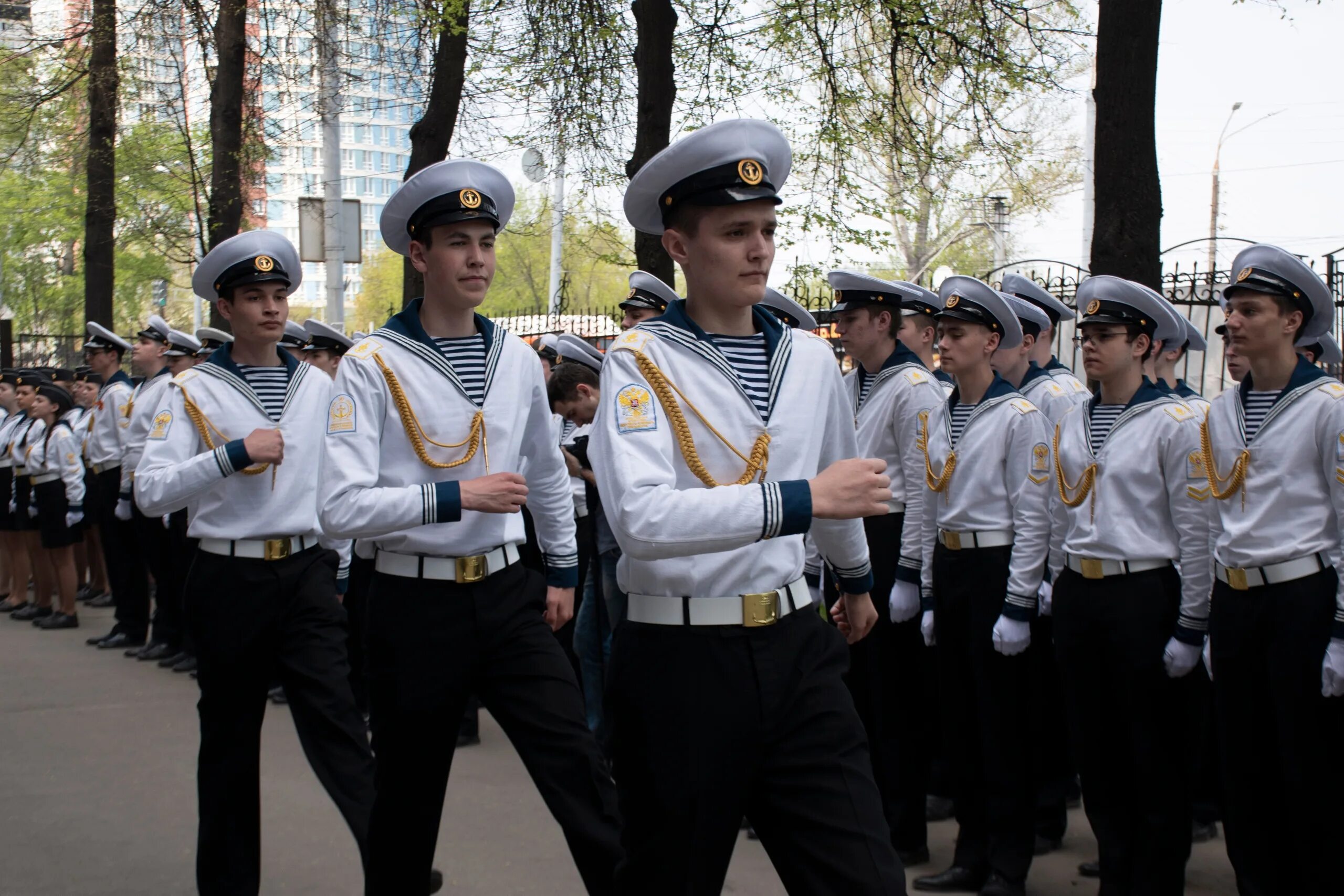 Одежда речного училища. Нижегородское речное училище. фуражка нижегородского речного училища. начальник нижегородского речного училища. росморречфлот училище.