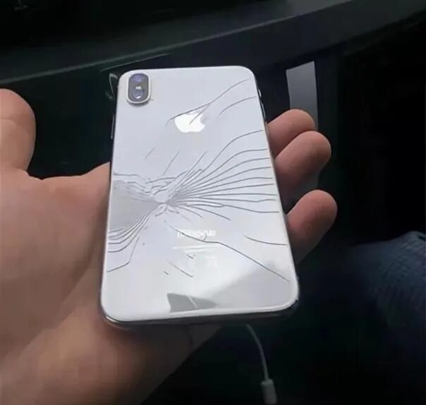 Трещины на крышке. Iphone XR разбита задняя крышка. Айфон 10 XS белый. Айфон 14 Промакс разбит экран.