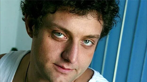 "Кольцо мне жмёт": сказал Михаил Полицеймако любимой женщине в день своей свадьб