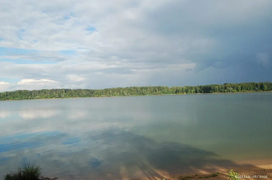пляж трусово на истринском водохранилище. истринское водохранилище новораково. истра водохранилище. истринское водохранилище форум. сосновый утес истринское водохранилище.