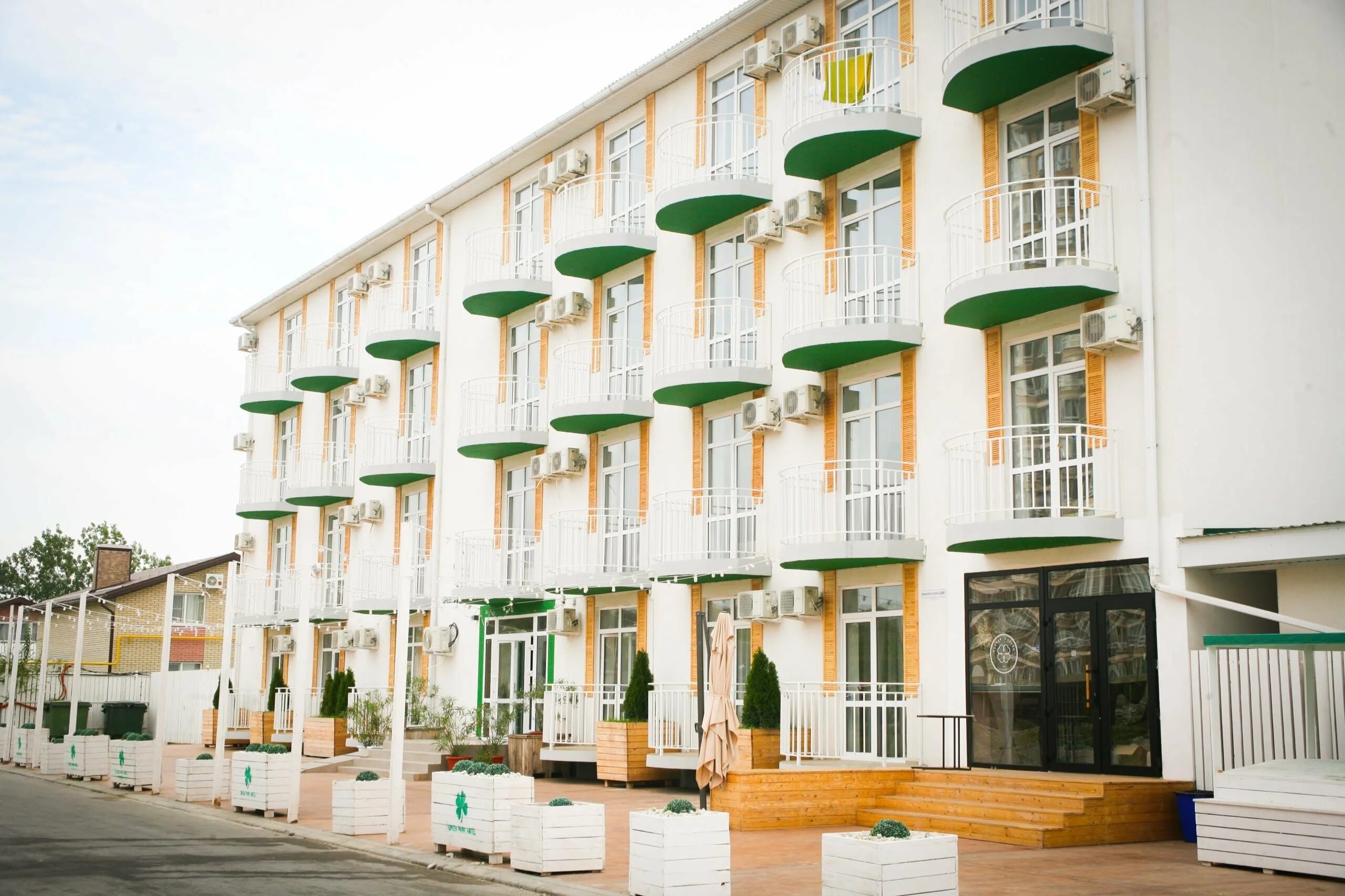 Грин отель анапа. Грин парк анапа 3*. Green park hotel ташкент. Гостиница грин парк отель. Грин парк анапа 3*.