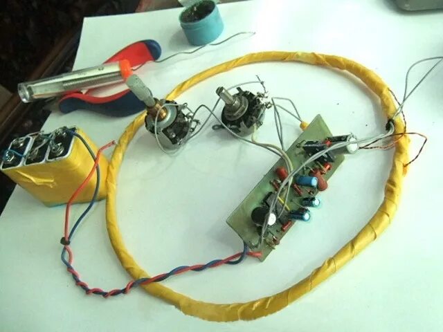 Металлоискатель из радиоприемника. Как сделать искатель. Самодельный металлодетектор. Как сделать искатель. Металлоискатель на микросхеме tda0161.