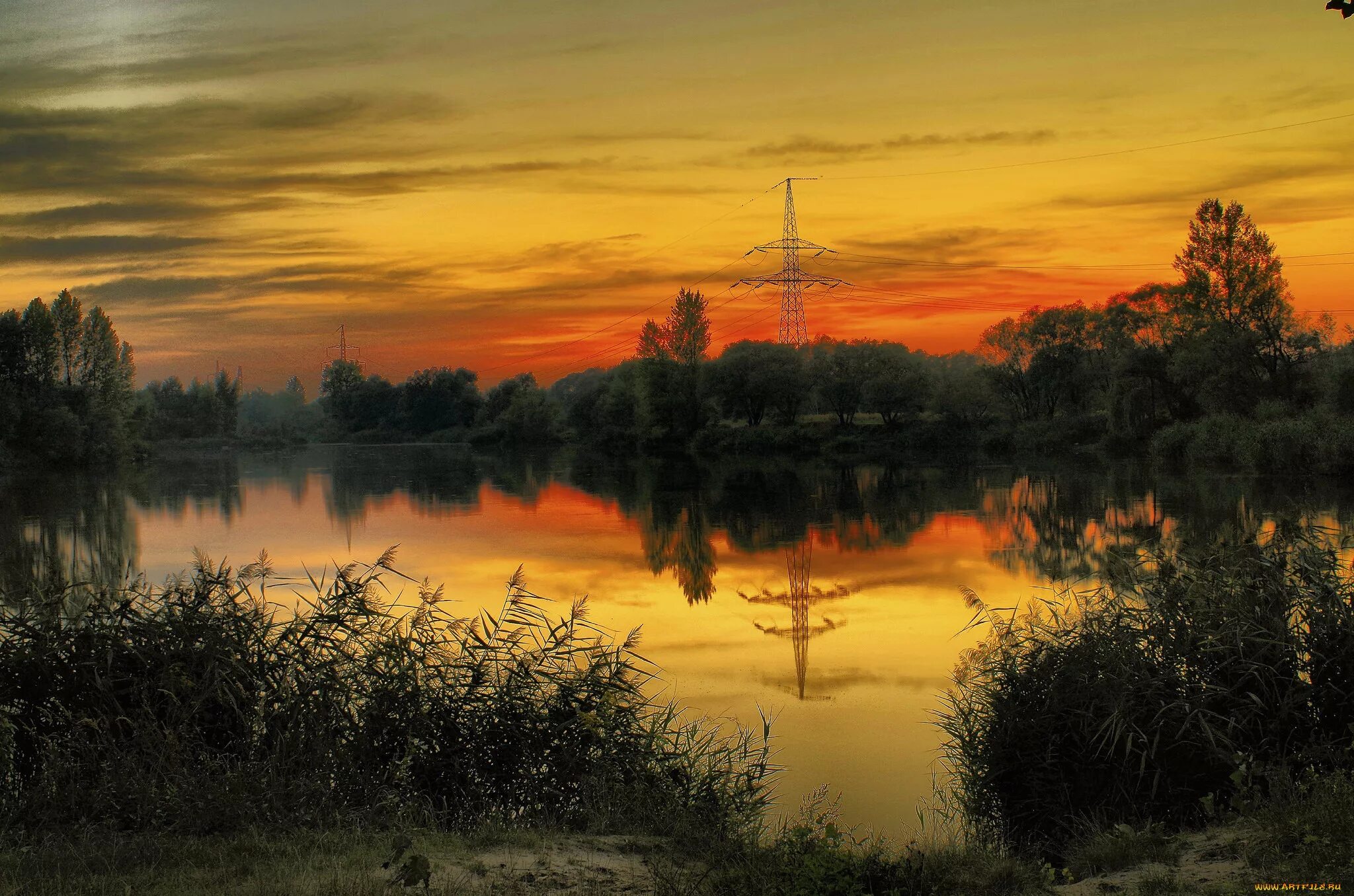 Догорала румяная заря и на землю легли. Догоревшей зори. Догоревшей зори. Догоревшей зори. Вечерняя заря нарицательное.