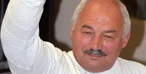 Депутат самолет